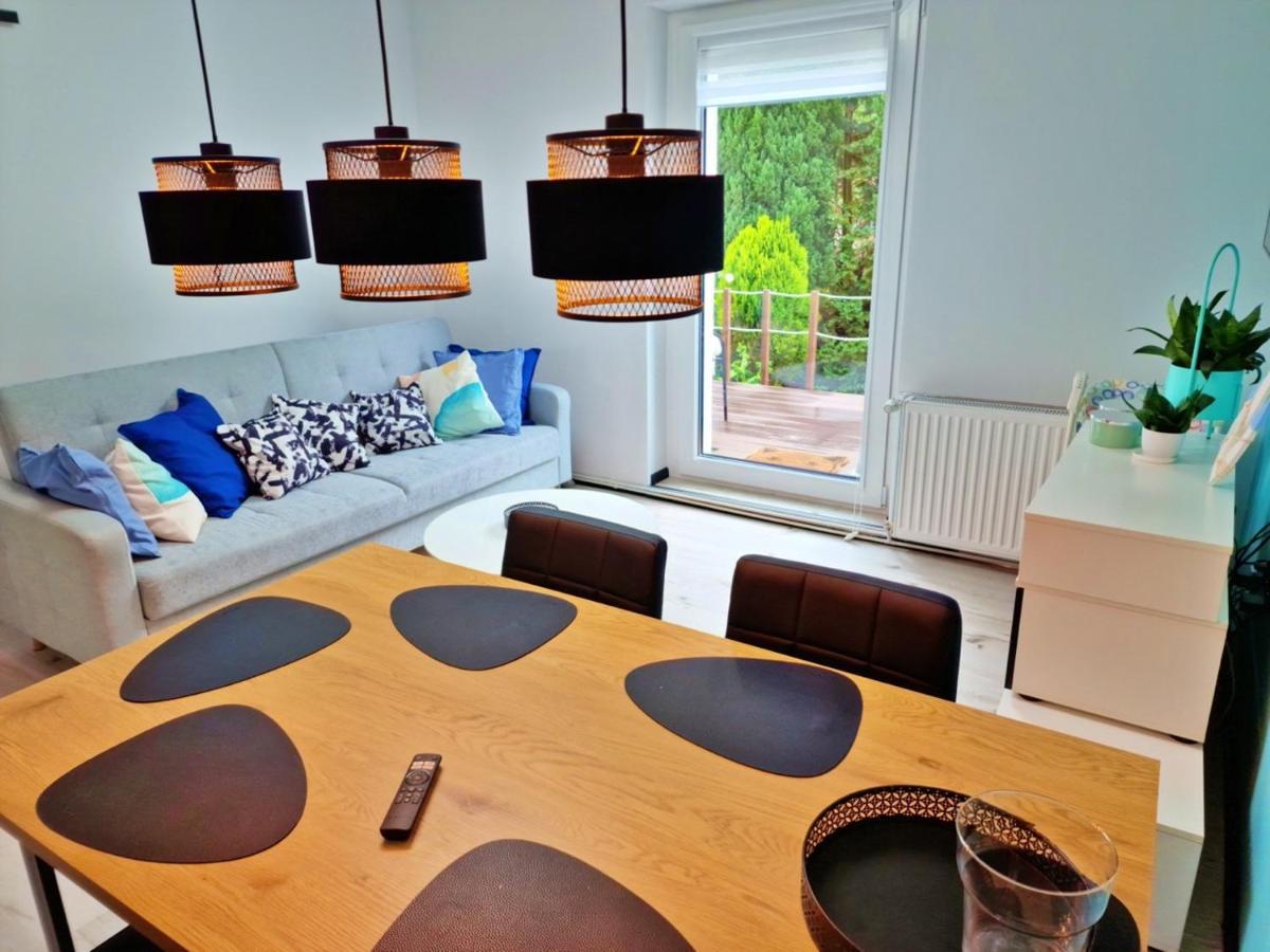 Kochanowskiego Apartamento Świnoujście Exterior foto
