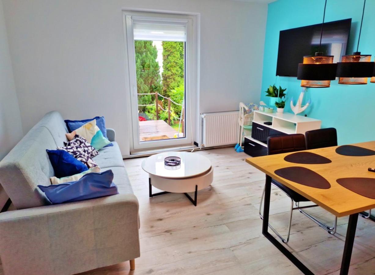 Kochanowskiego Apartamento Świnoujście Exterior foto